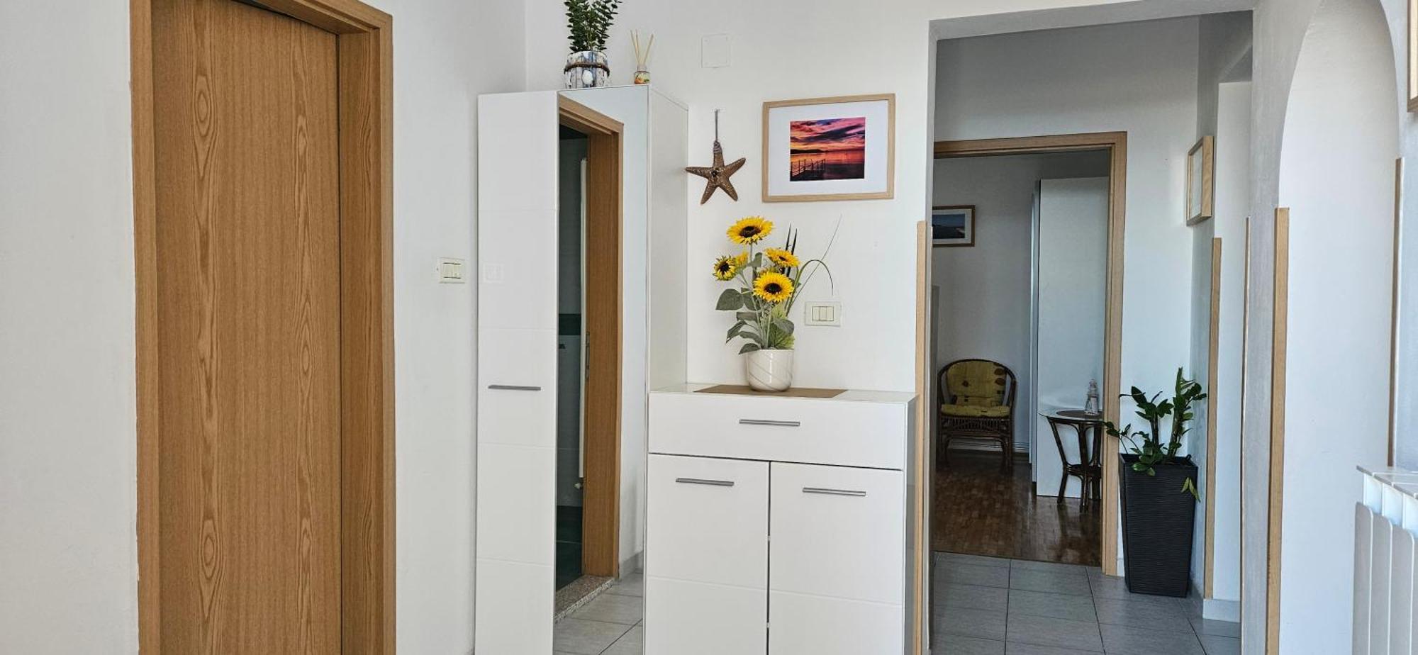 סטרוניאן Sea View Apartment Renzzo מראה חיצוני תמונה