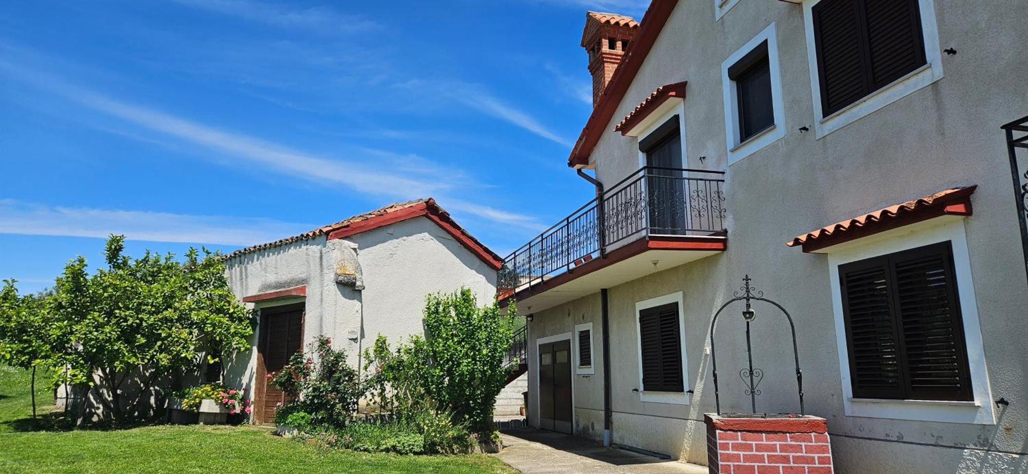 סטרוניאן Sea View Apartment Renzzo מראה חיצוני תמונה