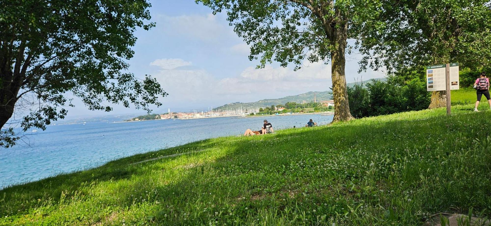 סטרוניאן Sea View Apartment Renzzo מראה חיצוני תמונה